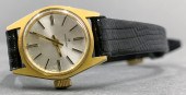 GROUP OF THREE VINTAGE WATCHES