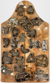 GROUP OF TIN COOKIE CUTTERS, 1