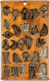 GROUP OF TIN COOKIE CUTTERS, 1