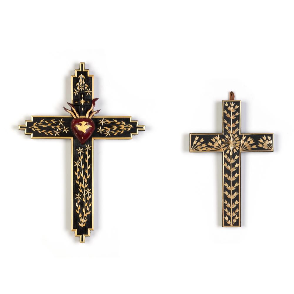 GROUP OF TWO STRAW CROSSES: STRAW