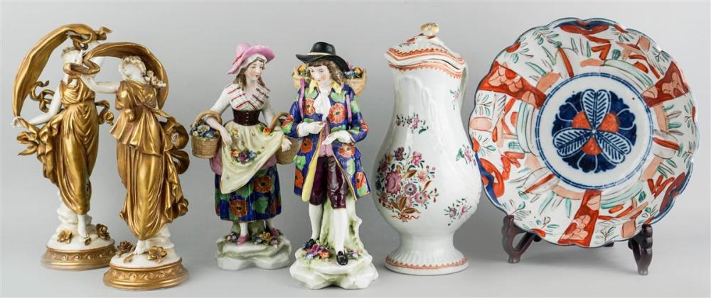 GROUP OF VARIOUS CERAMIC ITEMSGROUP