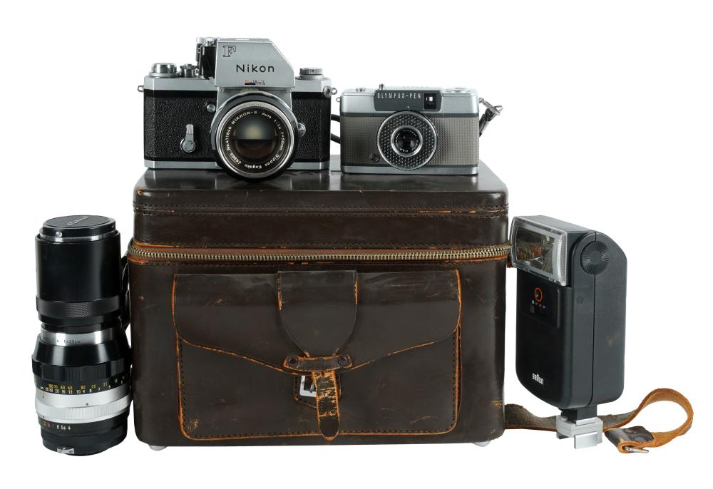 GROUP OF VINTAGE