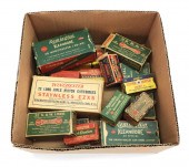 GROUP OF VINTAGE PISTOL AMMUNI