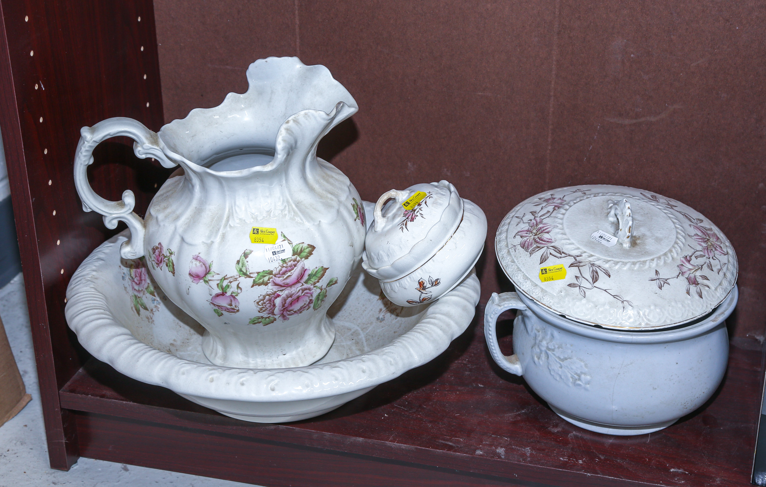 GROUP OF WASH-STAND CHINA Including