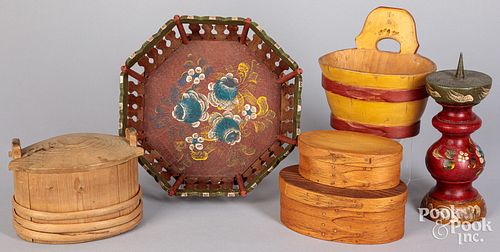GROUP OF WOODENWARE, 20TH C.Group