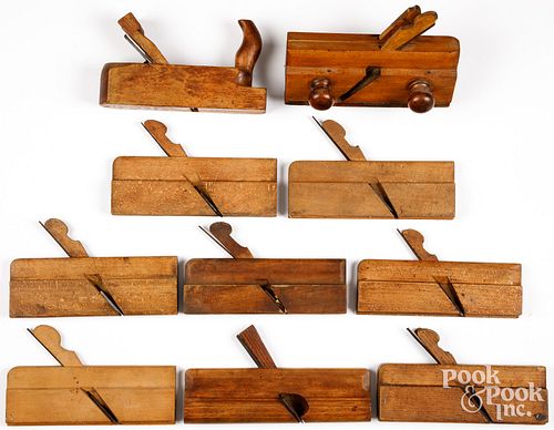 GROUP OF WOODWORKING MOLDING