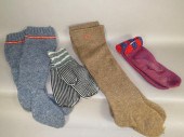 GROUP OF WOOL KNITTED MITTENS