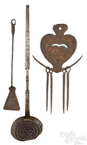 GROUP OF WROUGHT IRON HEARTH T
