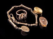 GROUP OF YELLOW GOLD JEWELRYGr