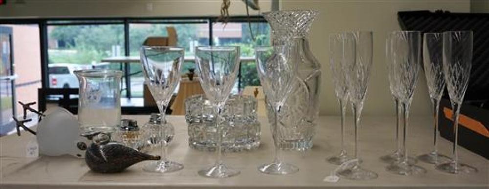 GROUP WITH A DAUM FROSTED GLASS