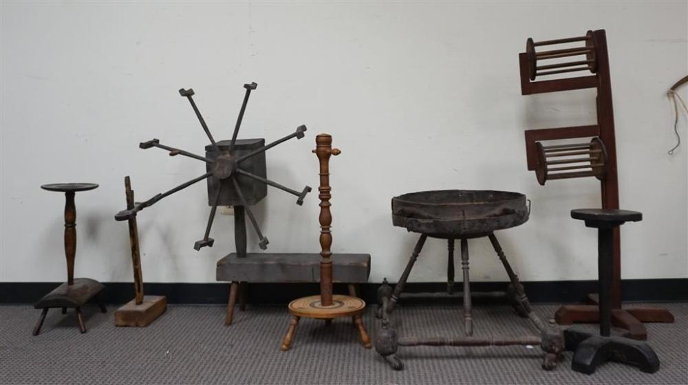 GROUP WITH AMERICAN PRIMITIVE