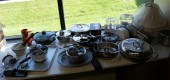 GROUP WITH ASSORTED COOKWAREGr
