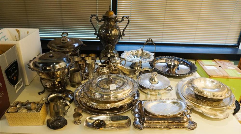 GROUP WITH ASSORTED SILVER PLATE
