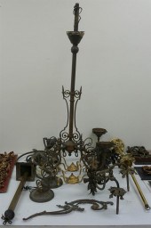 GROUP WITH BRASS AND OTHER MET