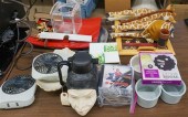 GROUP WITH CERAMIC KITCHENWARE