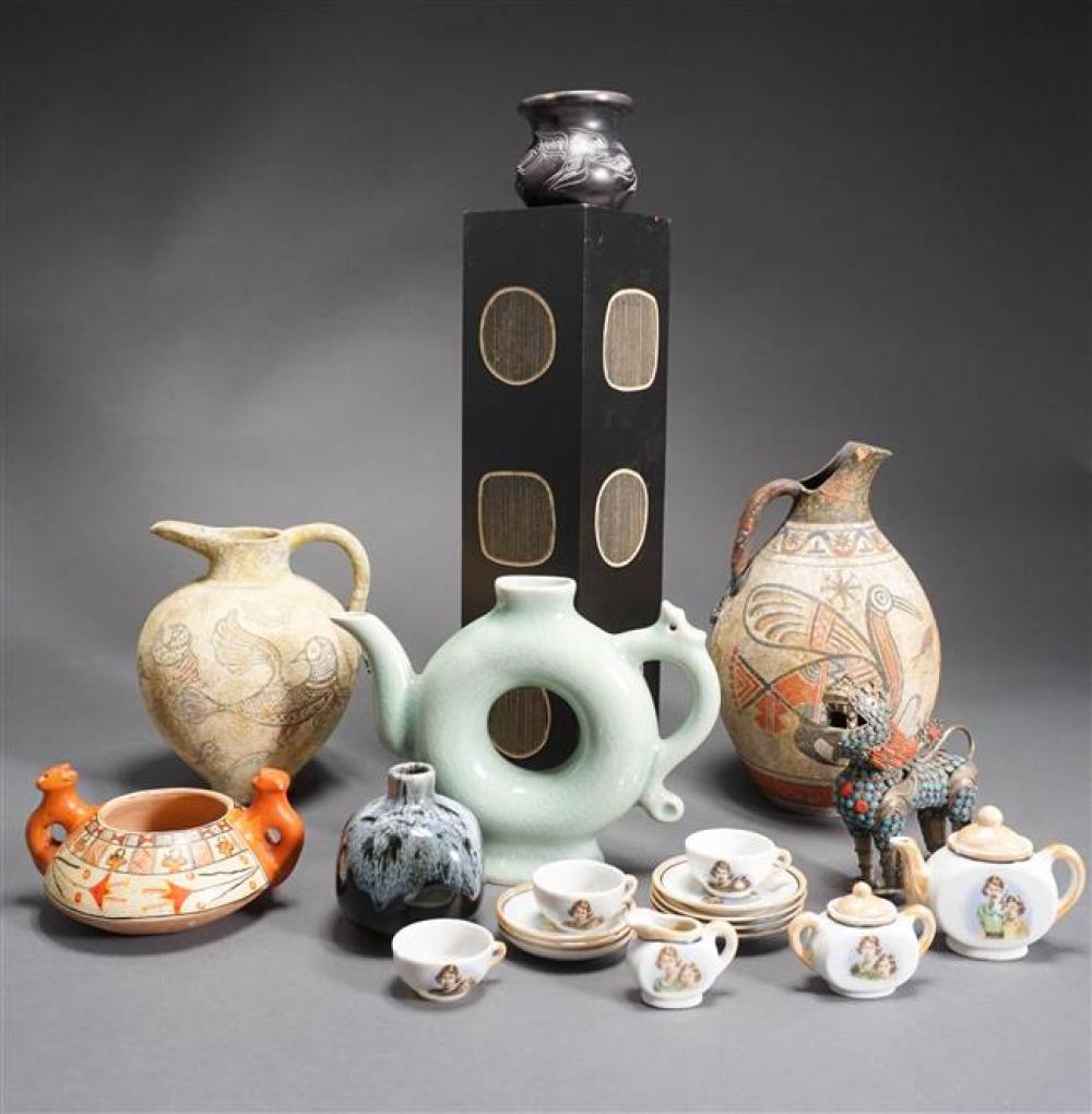GROUP WITH CERAMIC TABLE