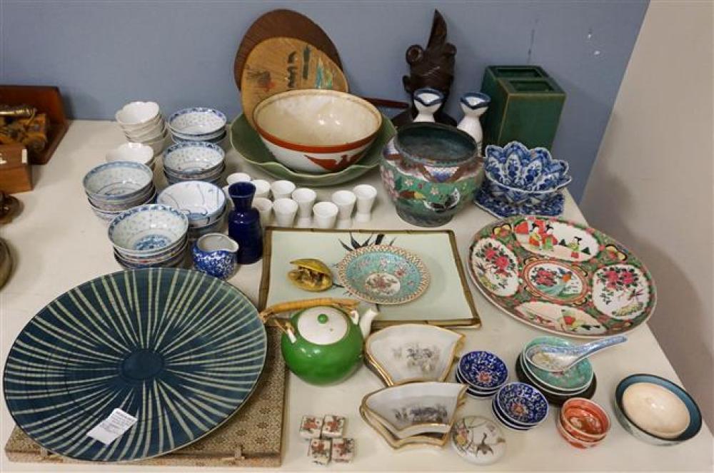 GROUP WITH CHINESE AND JAPANESE