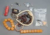 GROUP WITH COSTUME JEWELRY AND