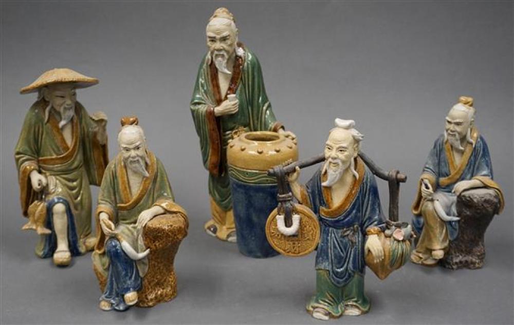 GROUP WITH FIVE CHINESE SANCAI