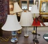 GROUP WITH FIVE TABLE LAMPSGro