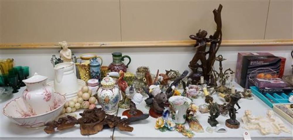 GROUP WITH MAJOLICA, FAIENCE, BRASS