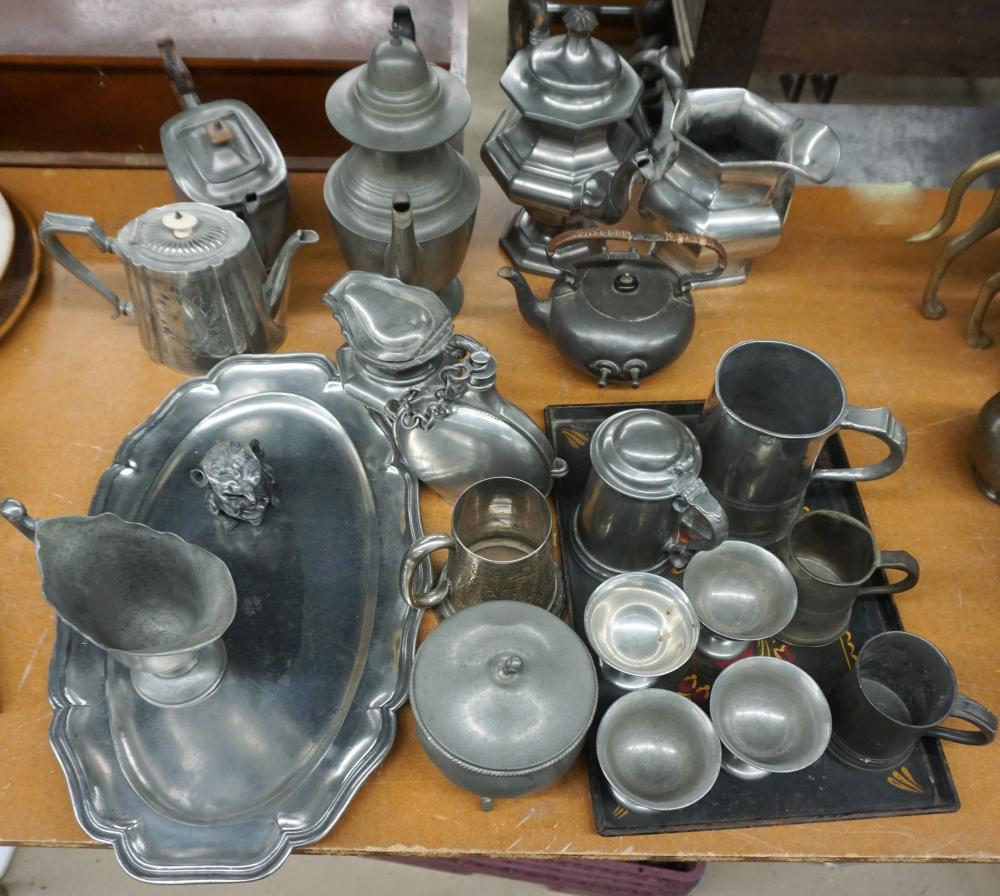 GROUP WITH MOSTLY ENGLISH PEWTER