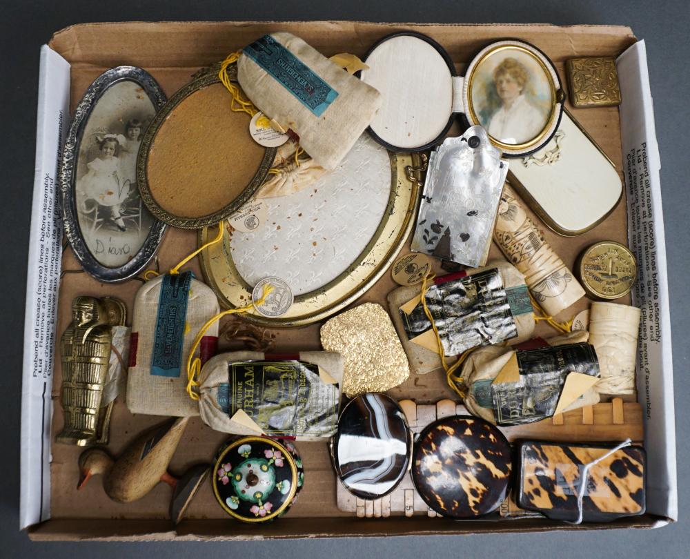 GROUP WITH SMALL BOXES,
