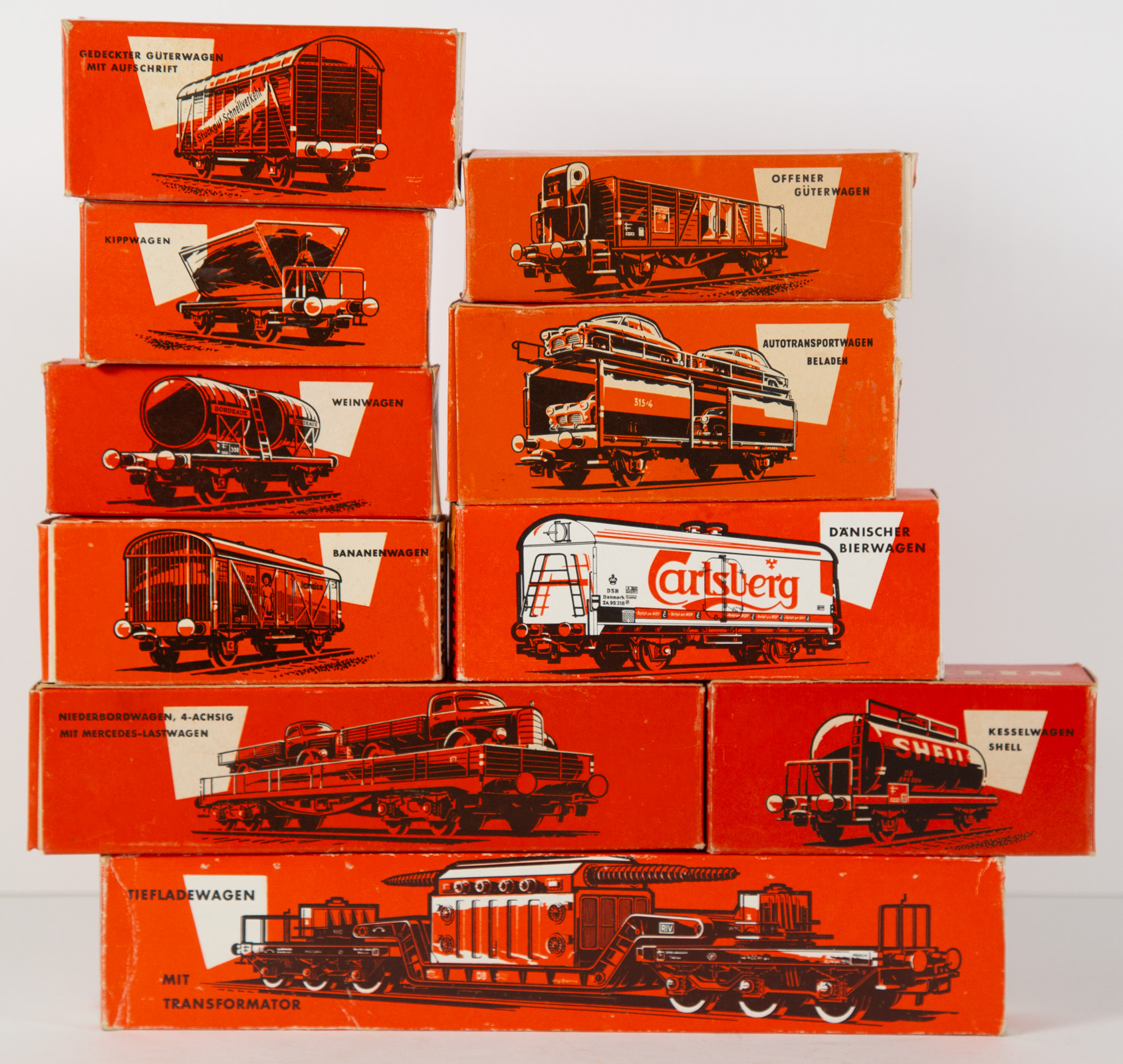 GROUPING MARKLIN TRAIN CARS With