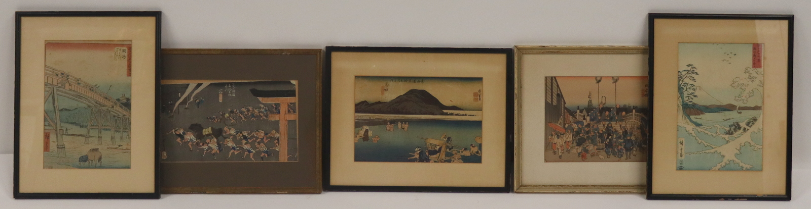 GROUPING OF (5) JAPANESE