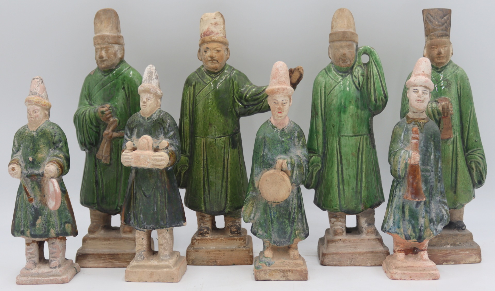 GROUPING OF (8) CHINESE MING