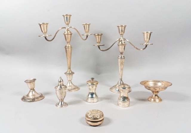 GROUPING OF 9 PIECES WEIGHTED