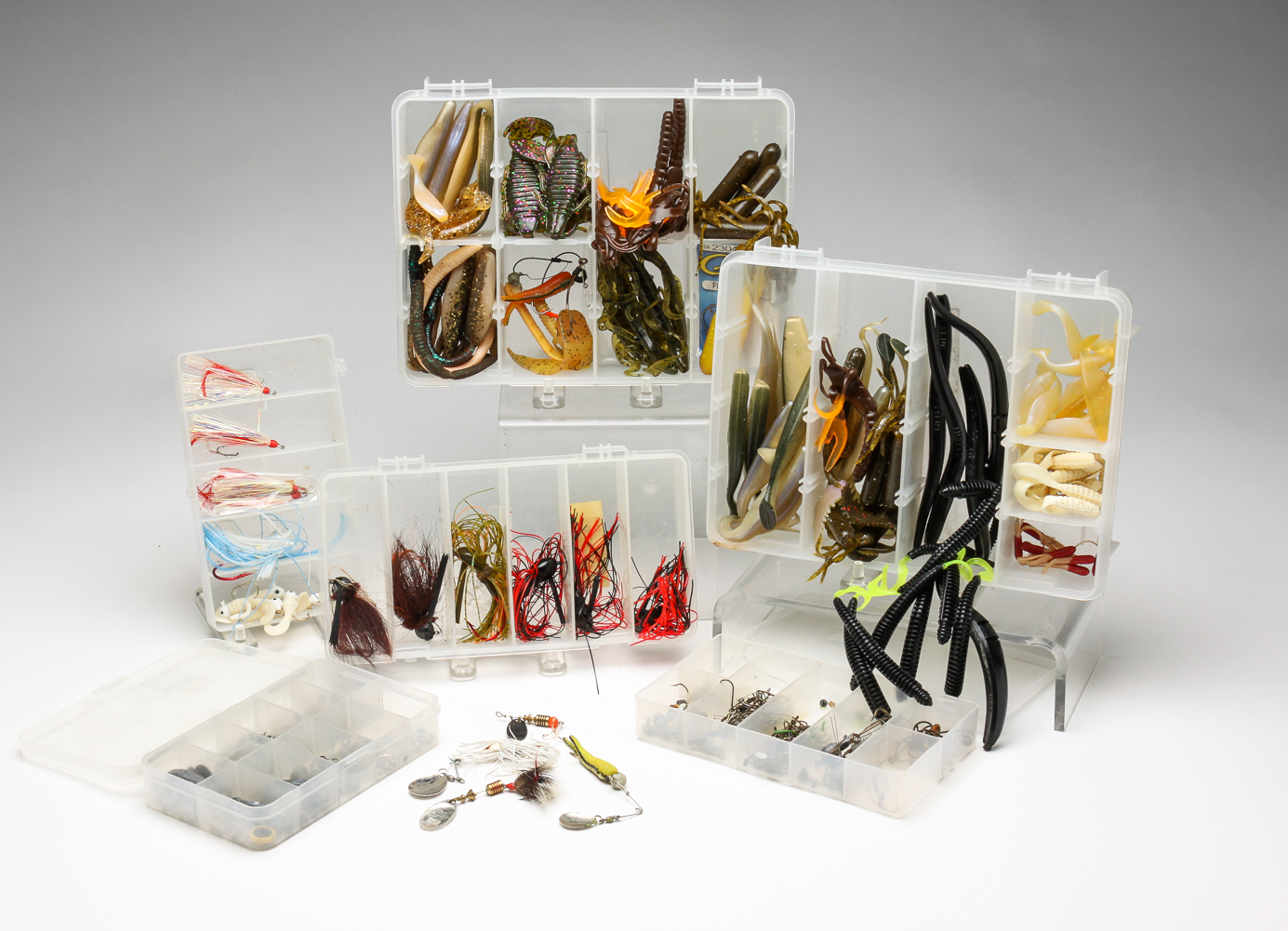 GROUPING OF ASSORTED TACKLE. Late