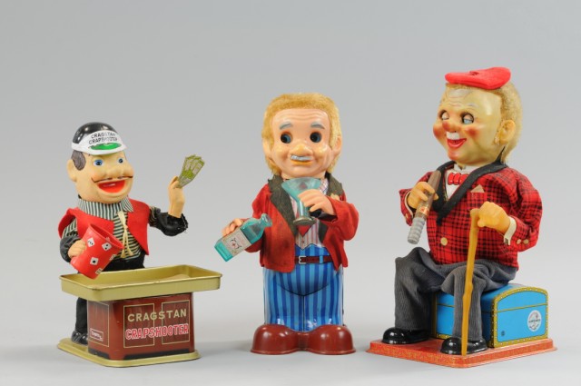 GROUPING OF BATTERY OPERATED TOYS