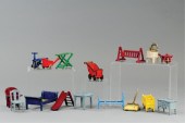GROUPING OF CAST IRON MINIATUR