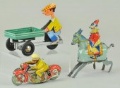 GROUPING OF GERMAN TIN TOYS Lo