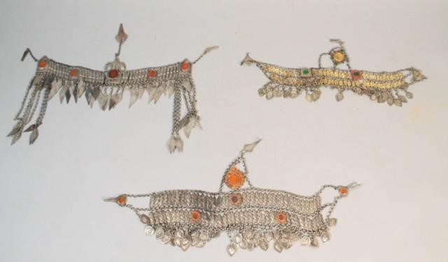 GROUPING OF HEAD JEWELRYLot