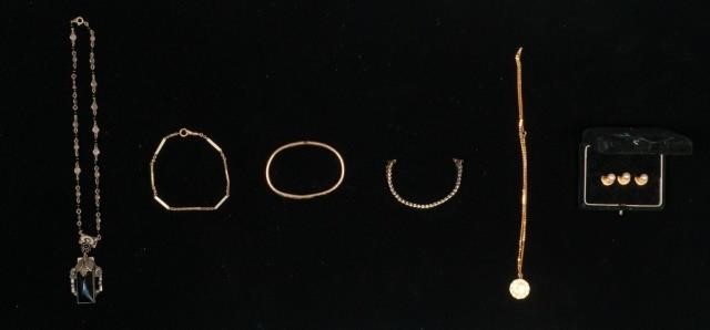 GROUPING OF JEWELRYGrouping of 6