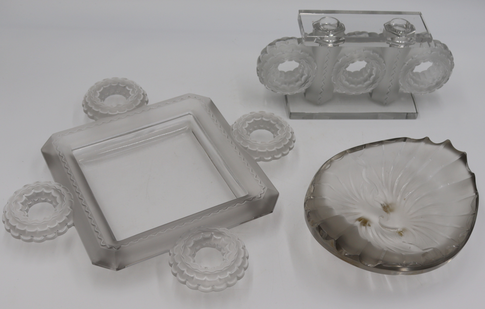 GROUPING OF LALIQUE GROUPING.