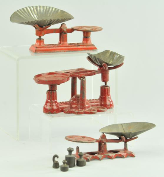 GROUPING OF MINIATURE SCALES Cast