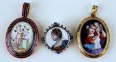 GROUPING OF THREE 18 KARAT GOL
