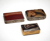 GROUPING OF THREE AGATE AND SI