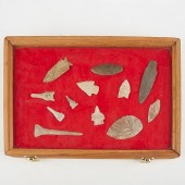 GRP: 12 STONE POINTS ARROWHEAD