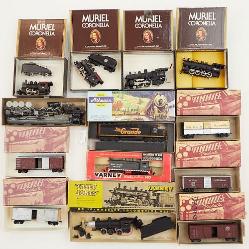 GRP: 13 MODEL TRAINS & TENDER -