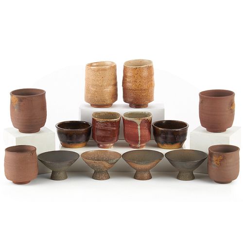 GRP: 14 STUDIO POTTERY CUPS & TEA