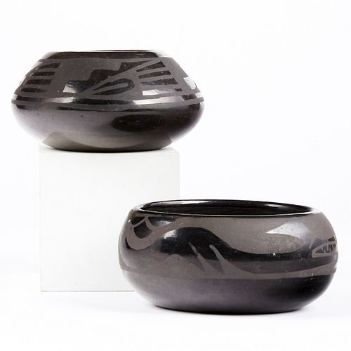 GRP: 2 SAN ILDEFONSO BLACKWARE POTS