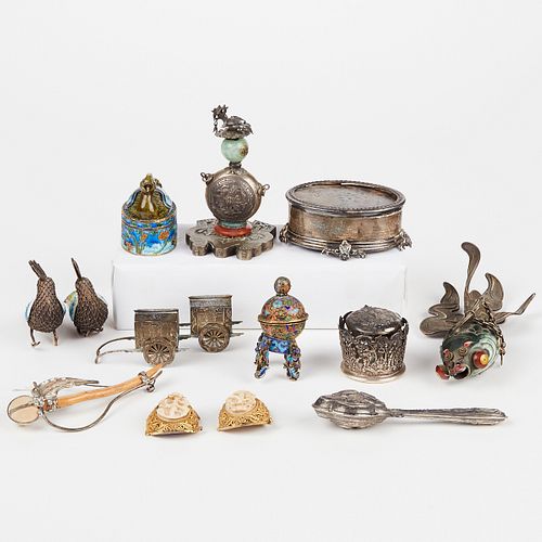GRP: 20TH C. SILVER OBJECTS -