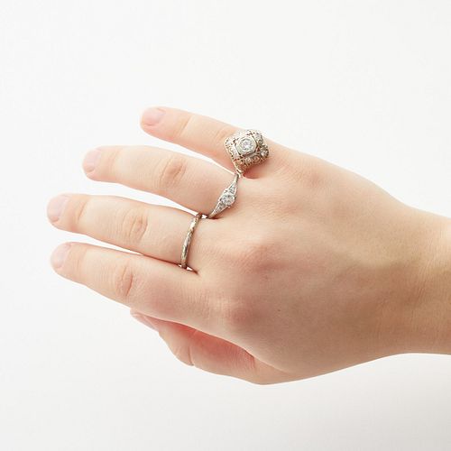 GRP: 3 WEDDING RINGS DIAMOND