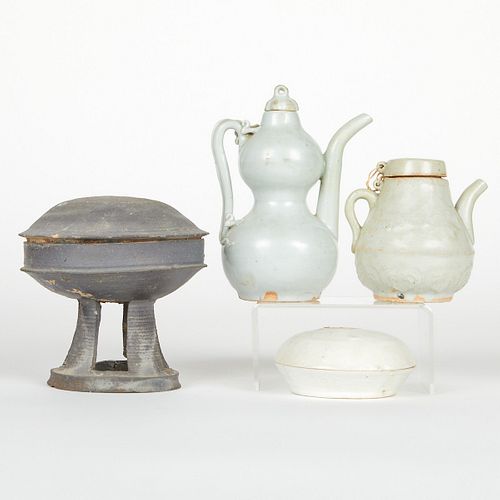 GRP: 4 CHINESE CERAMIC VESSELSGroup