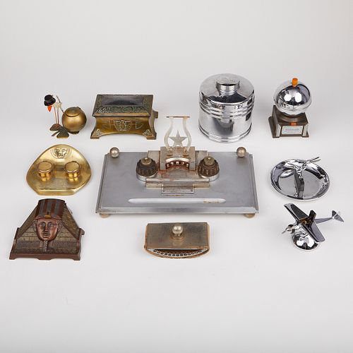 GRP: 9 ARTS & CRAFTS DECO DESK