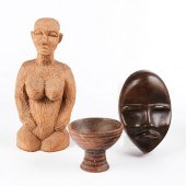 GRP: AFRICAN CARVED WOODEN OBJ